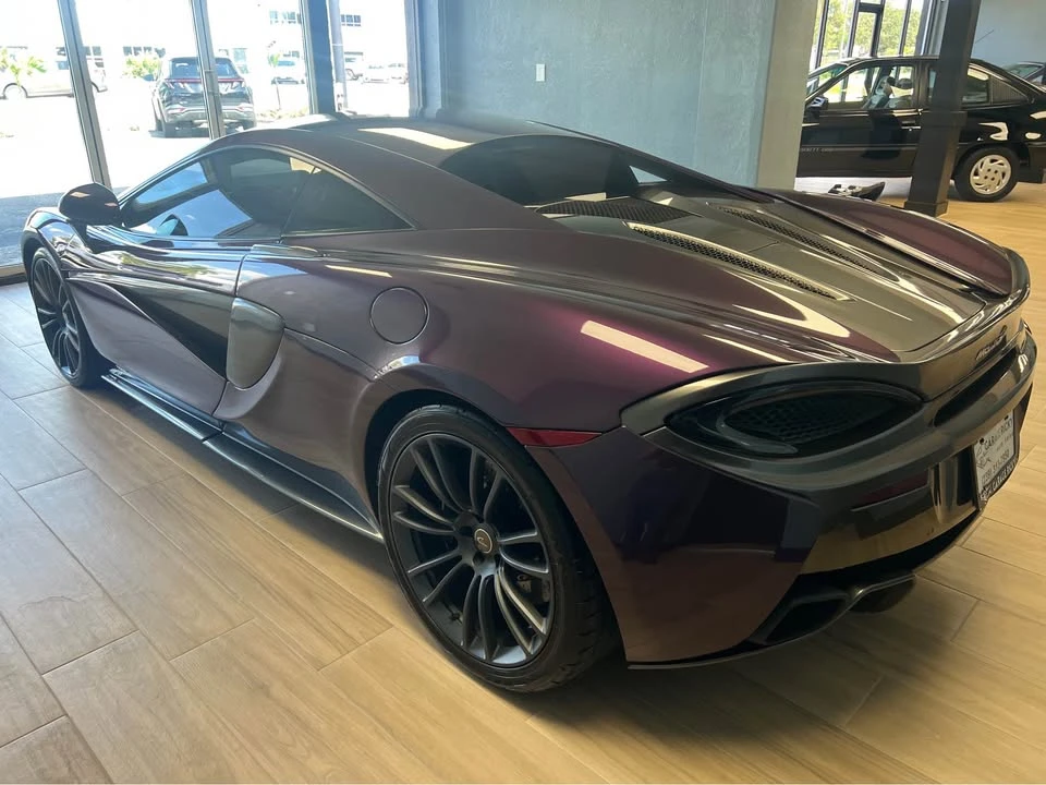 2017 McLaren 570S - Image 3 of 16