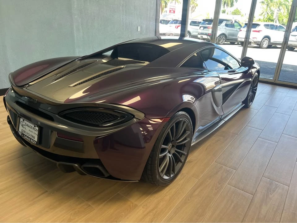 2017 McLaren 570S - Image 5 of 16
