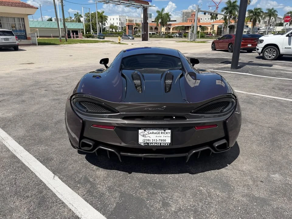2017 McLaren 570S - Image 6 of 20
