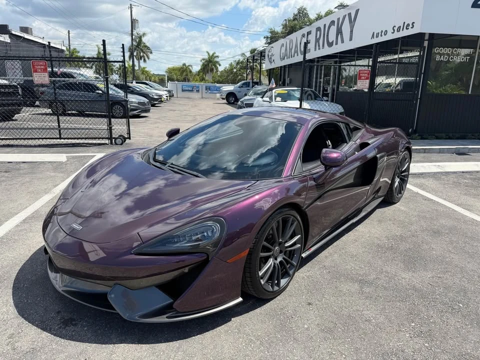 2017 McLaren 570S - Image 9 of 20
