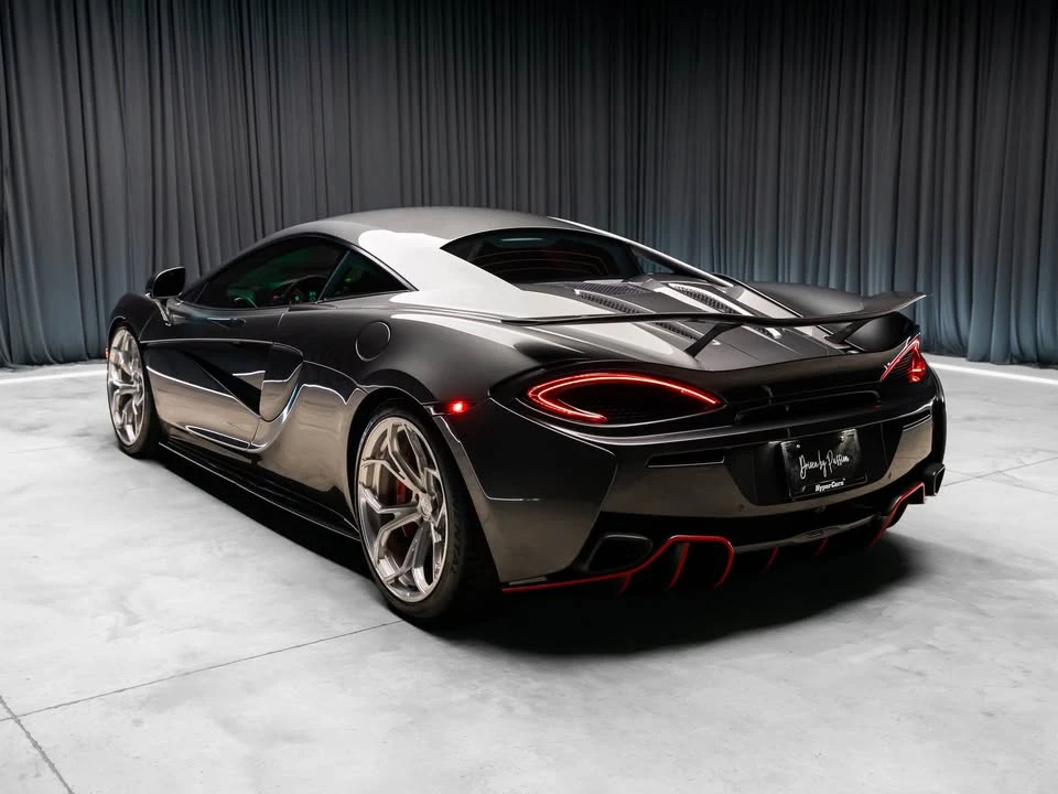 2017 McLaren 570S - Image 11 of 18