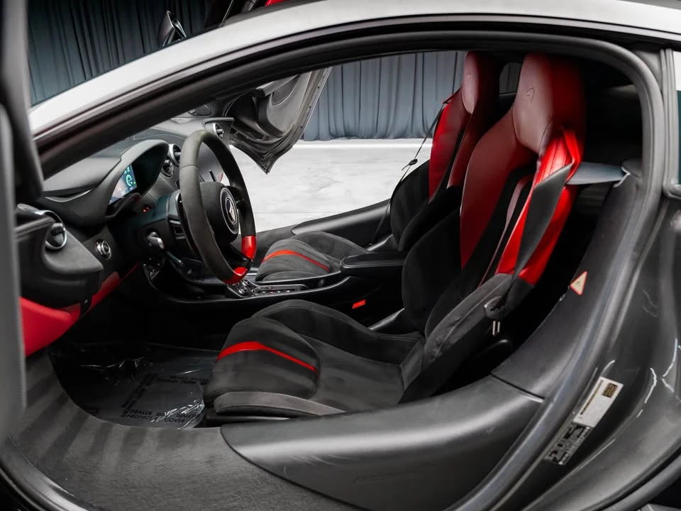 2017 McLaren 570S - Image 13 of 18