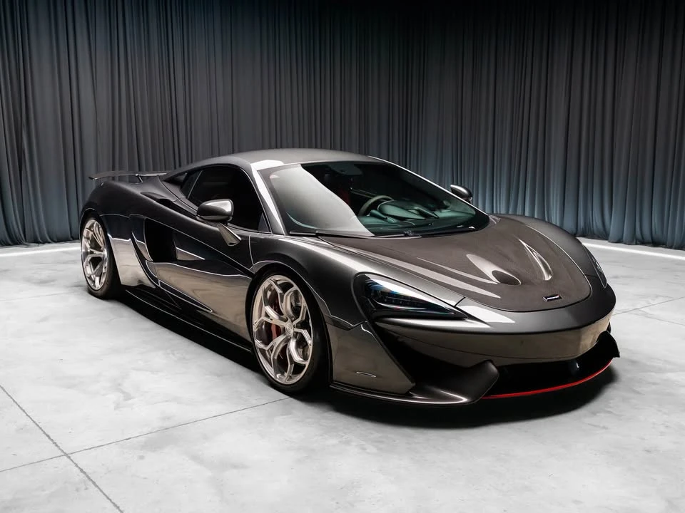 2017 McLaren 570S - Image 8 of 18