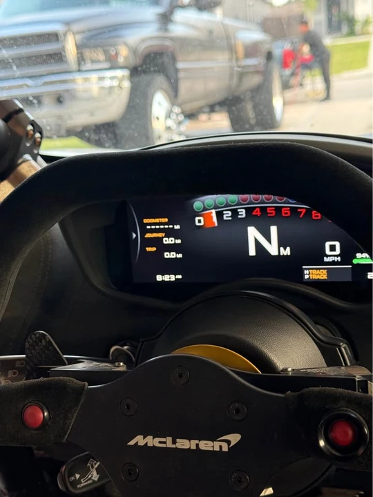 2017 McLaren 570S - Image 13 of 17