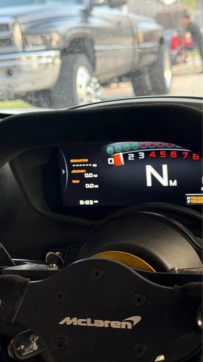 2017 McLaren 570S - Image 12 of 17