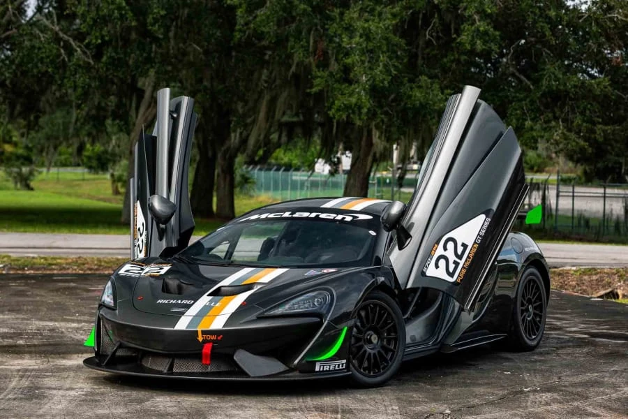 2017 McLaren 570S - Image 4 of 31