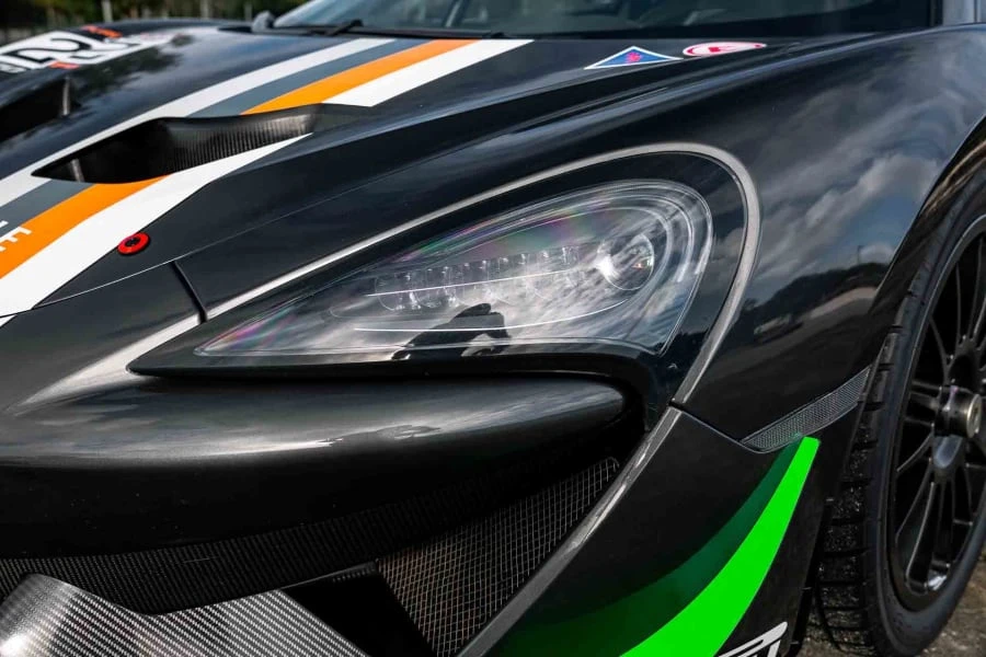 2017 McLaren 570S - Image 22 of 31