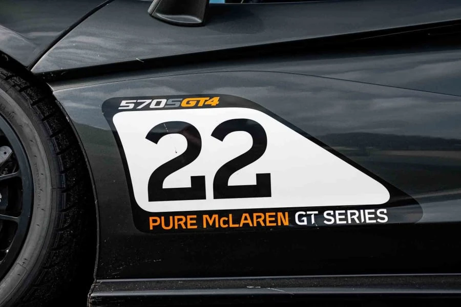 2017 McLaren 570S - Image 23 of 31
