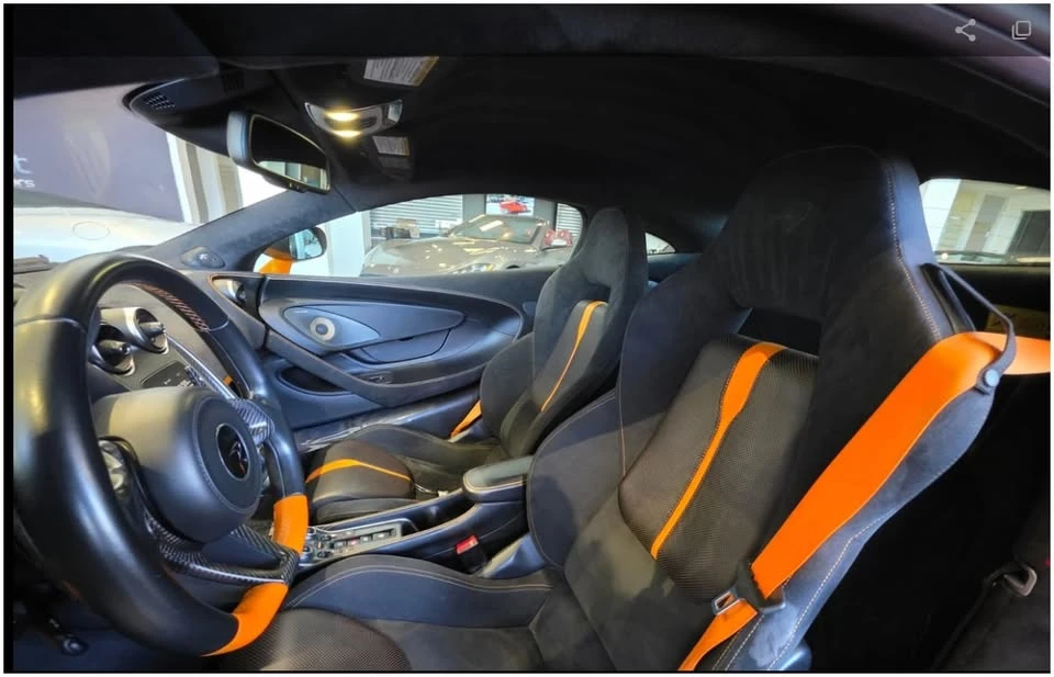 2017 McLaren 570S - Image 11 of 15
