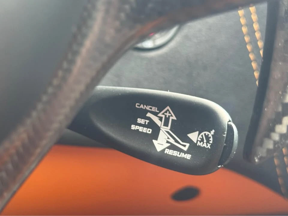 2017 McLaren 570S - Image 12 of 15