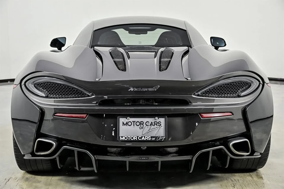 2017 McLaren 570S - Image 8 of 20