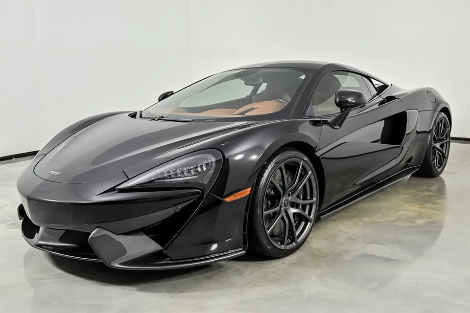 2017 McLaren 570S - Image 5 of 20
