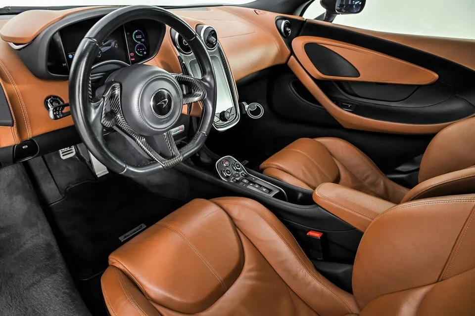 2017 McLaren 570S - Image 16 of 20