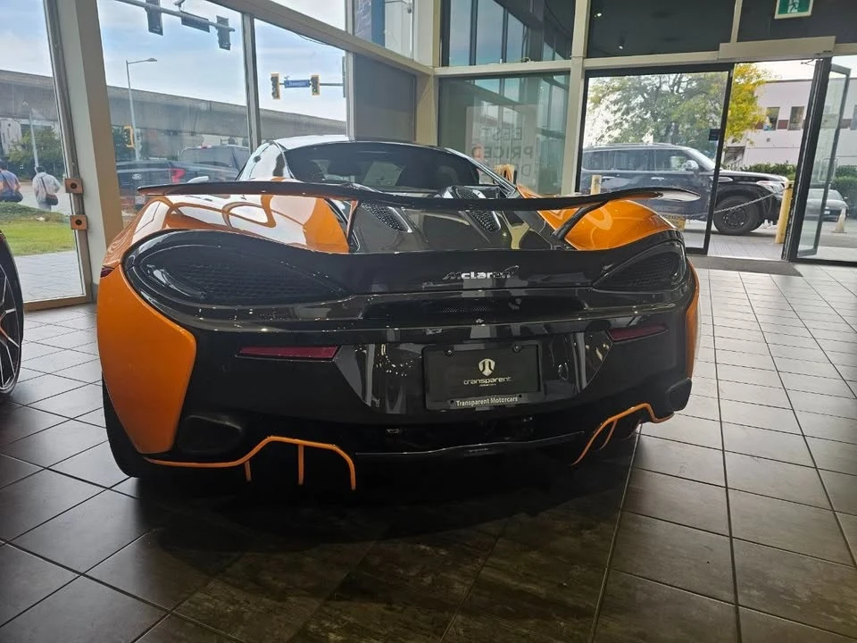 2017 McLaren 570S - Image 4 of 4