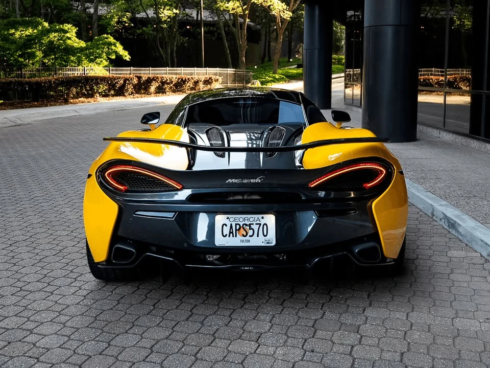 2017 McLaren 570S - Image 10 of 20