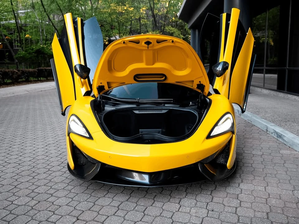 2017 McLaren 570S - Image 15 of 20