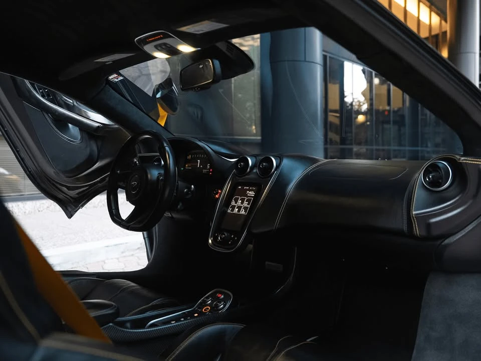 2017 McLaren 570S - Image 2 of 20