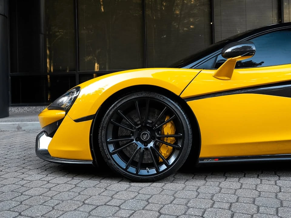 2017 McLaren 570S - Image 5 of 20