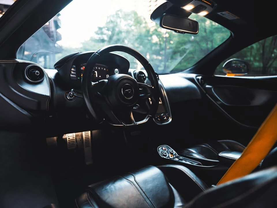 2017 McLaren 570S - Image 20 of 20