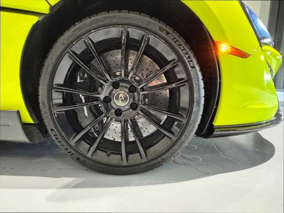 2017 McLaren 570S - Image 16 of 20