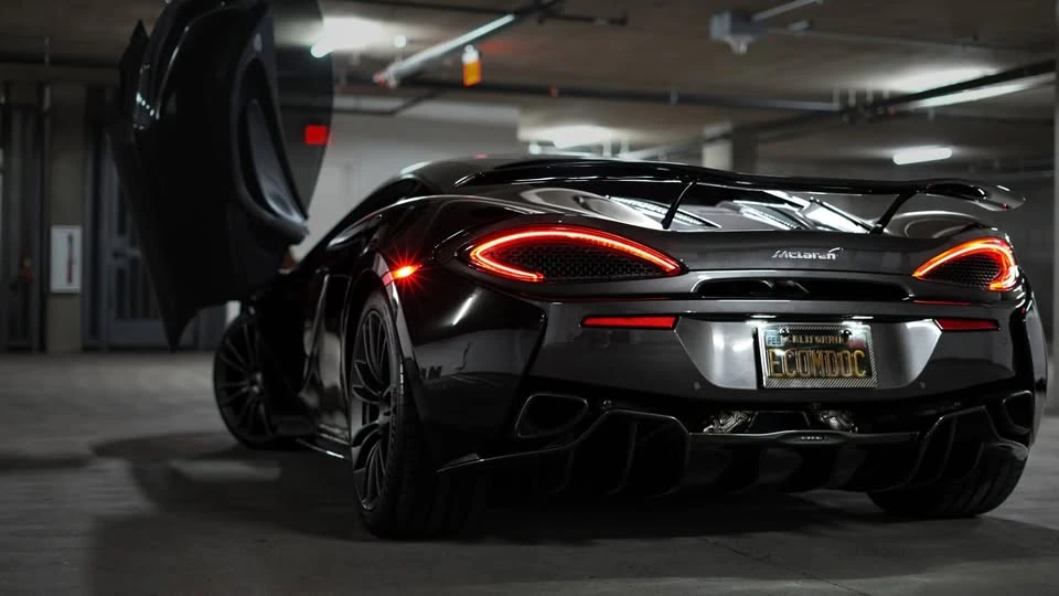 2017 McLaren 570S - Image 6 of 21