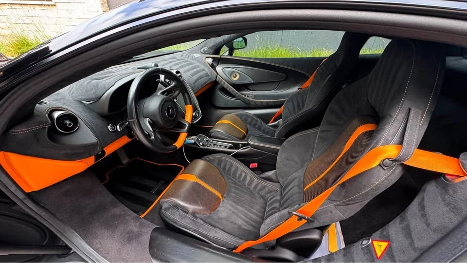 2017 McLaren 570S - Image 14 of 16