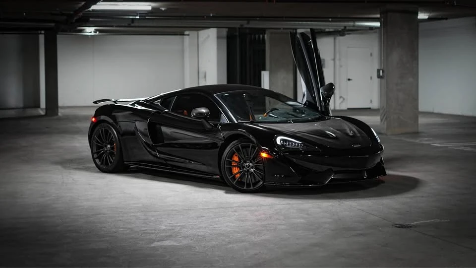 2017 McLaren 570S - Image 4 of 16