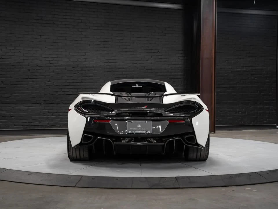 2017 McLaren 570S - Image 8 of 9