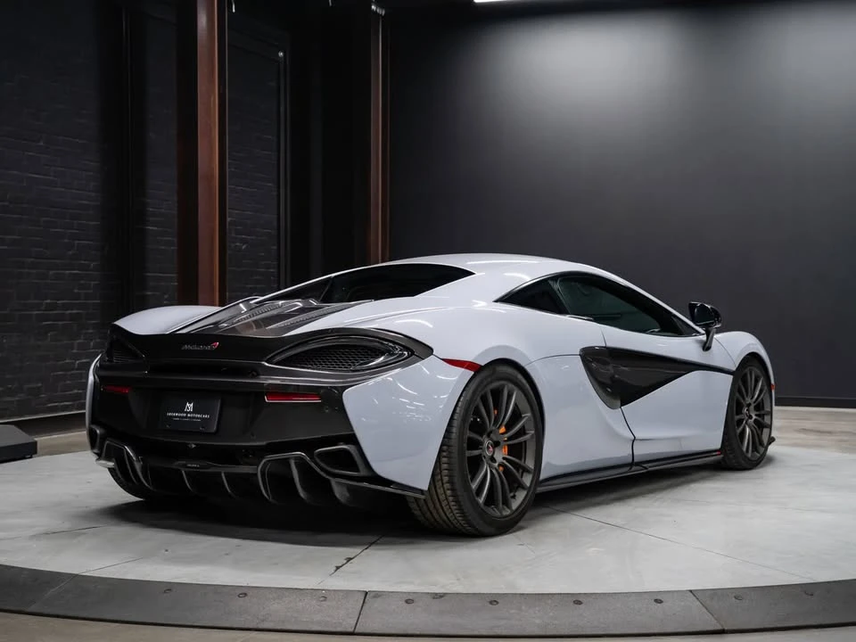 2017 McLaren 570S - Image 8 of 8