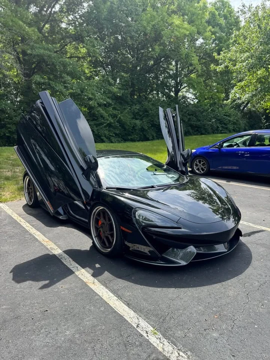 2017 McLaren 570GT - Image 7 of 10