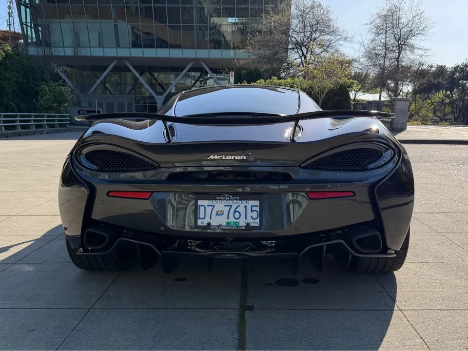 2017 McLaren 570GT - Image 5 of 20