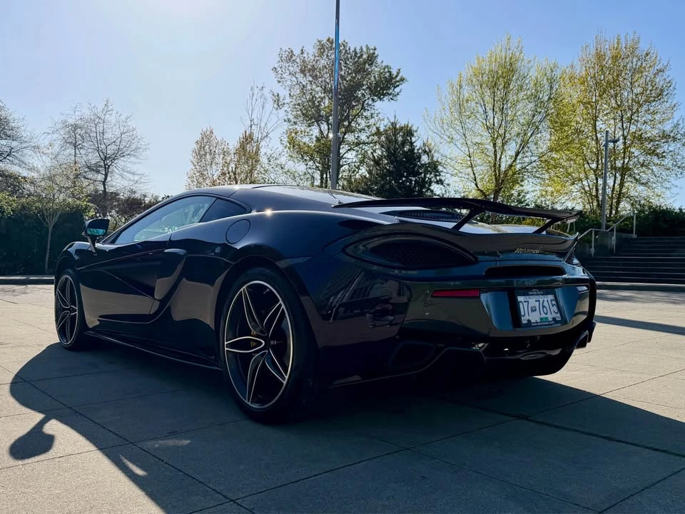 2017 McLaren 570GT - Image 4 of 20
