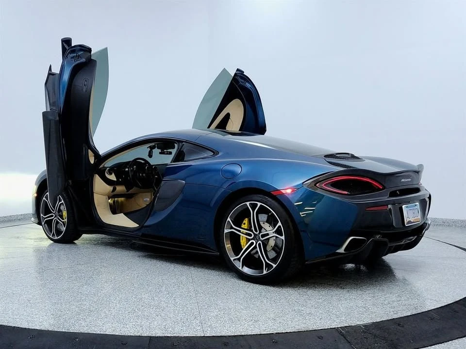 2017 McLaren 570GT - Image 10 of 20