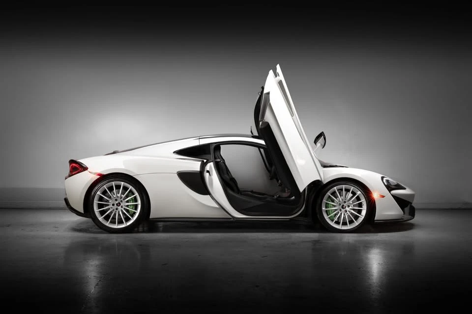 2017 McLaren 570GT - Image 3 of 20