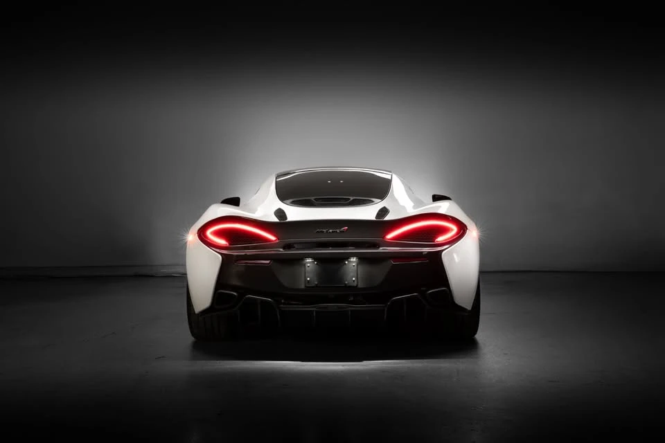 2017 McLaren 570GT - Image 12 of 20