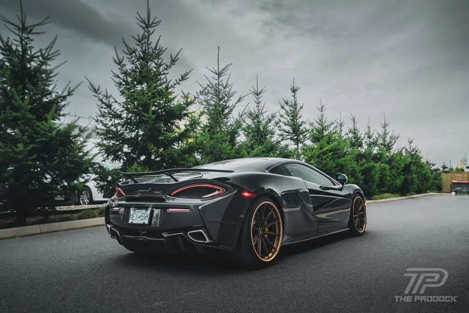 2017 McLaren 570GT - Image 12 of 20