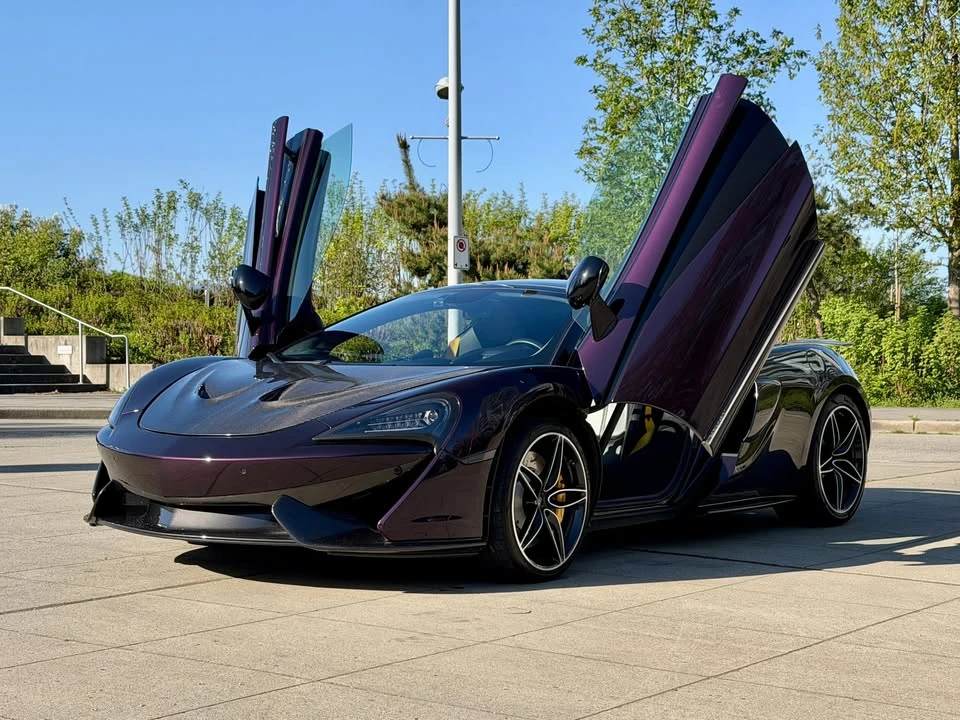 2017 McLaren 570GT - Image 2 of 19