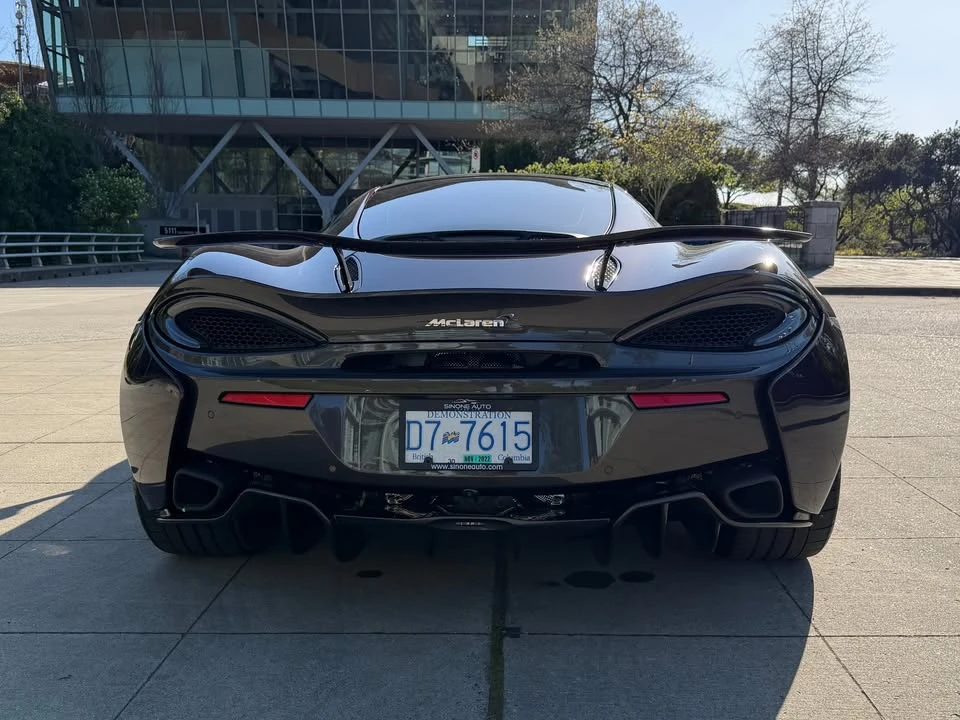 2017 McLaren 570GT - Image 5 of 19