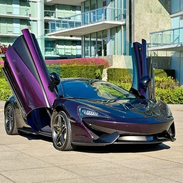 2017 McLaren 570GT