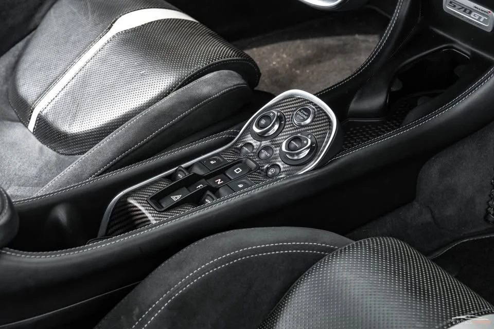 2017 McLaren 570GT - Image 6 of 10