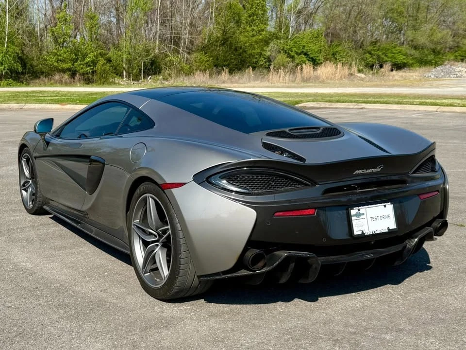 2017 McLaren 570GT - Image 12 of 20