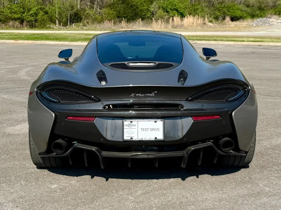 2017 McLaren 570GT - Image 13 of 20
