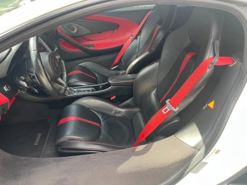 2017 McLaren 570S - Image 3 of 4