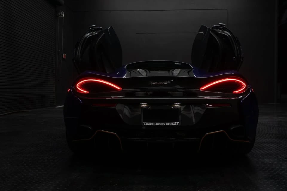 2017 McLaren 570S - Image 3 of 5