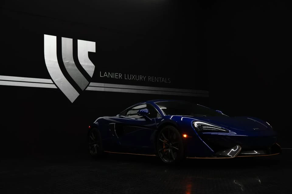 2017 McLaren 570S - Image 2 of 5
