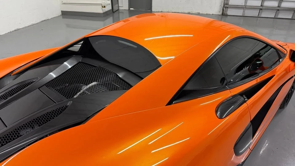 2017 McLaren 570S - Image 7 of 19