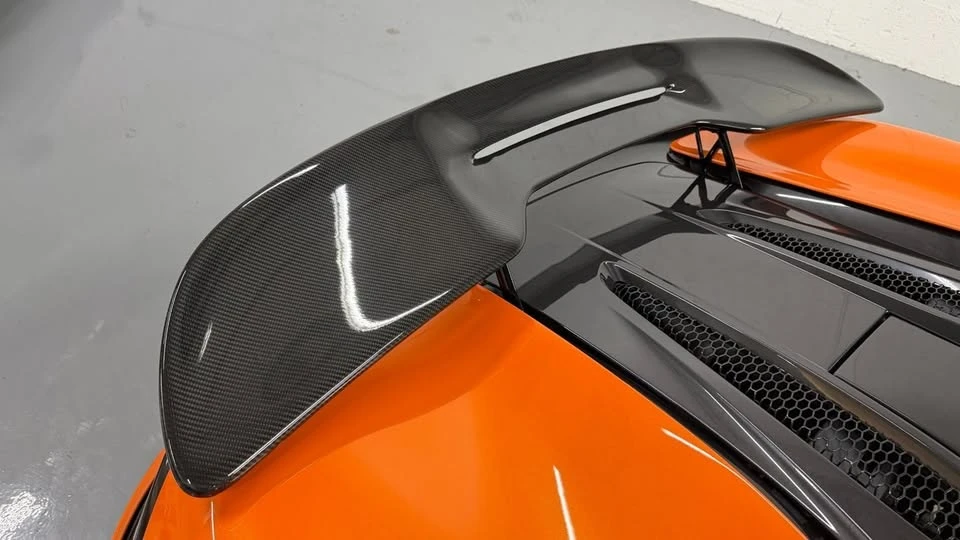 2017 McLaren 570S - Image 9 of 19