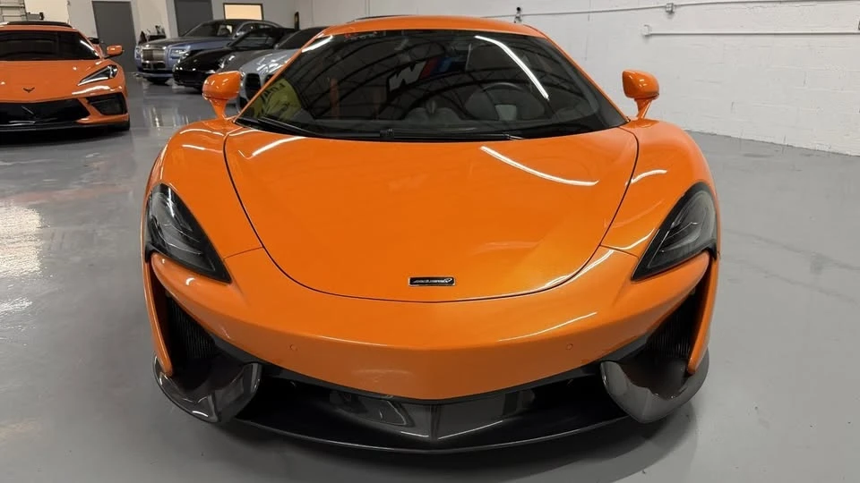 2017 McLaren 570S - Image 8 of 19