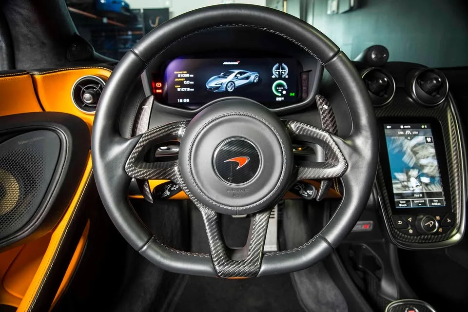 2017 McLaren 570S - Image 14 of 17