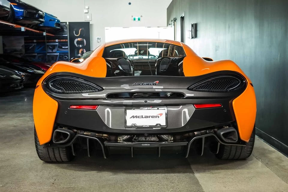 2017 McLaren 570S - Image 10 of 17